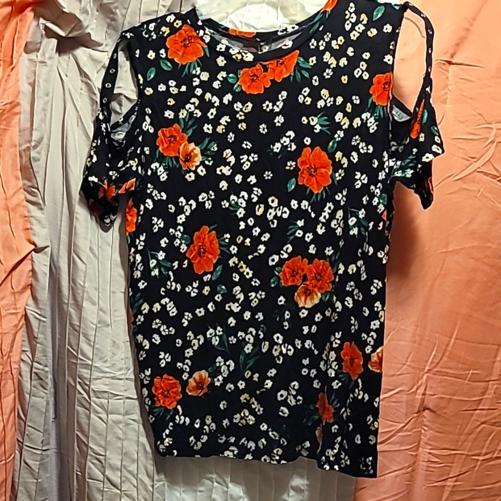 Shiela Rose Cold Shoulder Blouse